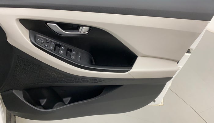 2020 Hyundai Creta SX 1.5 PETROL, Petrol, Manual, 78,522 km, Driver Side Door Panels Control