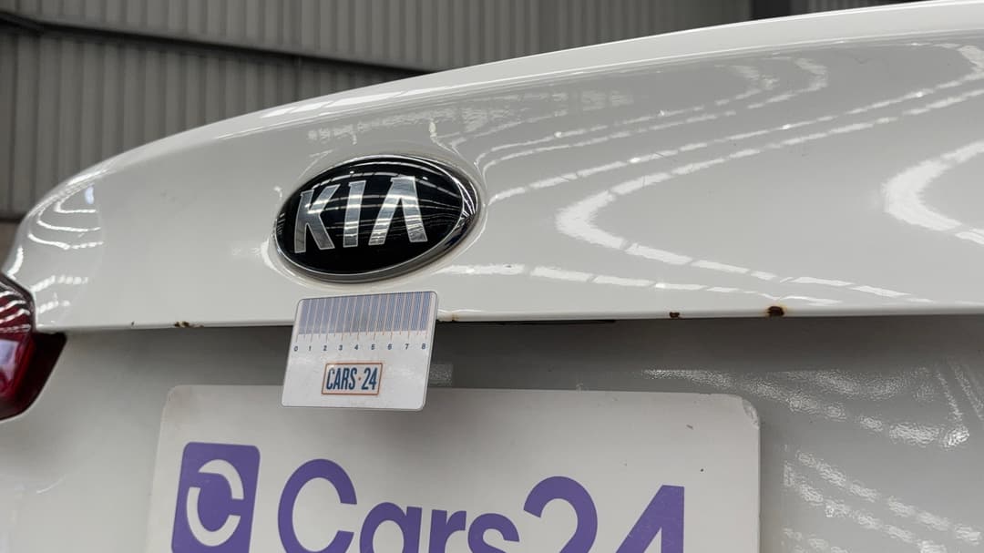 2017 Kia Cerato S, Manual, 142491 km, Boot / Tailgate Boot Lid Rust