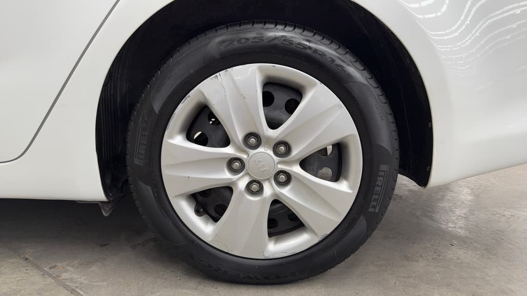 2017 Kia Cerato S, Manual, 142491 km, Left Rear Wheel