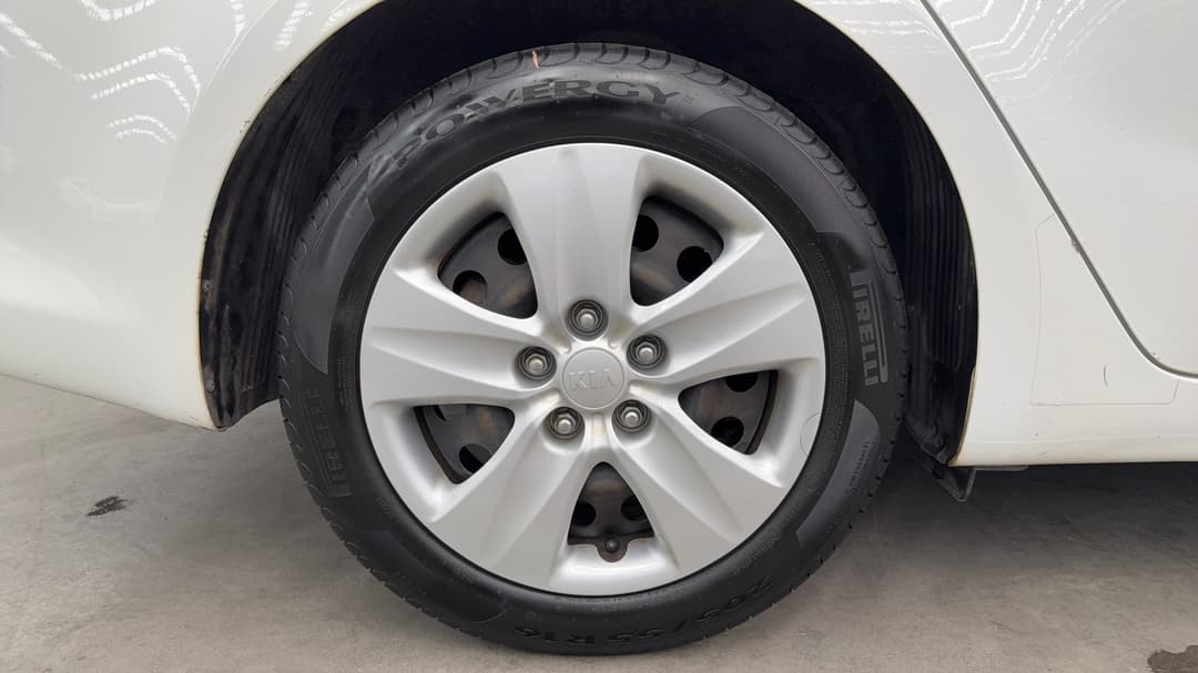 2017 Kia Cerato S, Manual, 142491 km, Right Rear Wheel