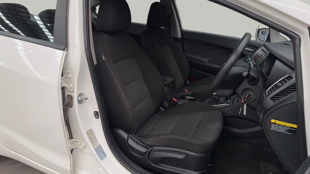 2017 Kia Cerato S, Manual, 142491 km, Right Side Front Door Cabin View