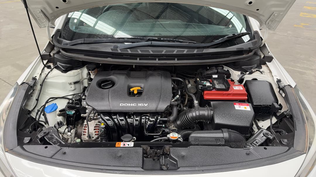 2017 Kia Cerato S, Manual, 142491 km, Open Bonnet (Engine)