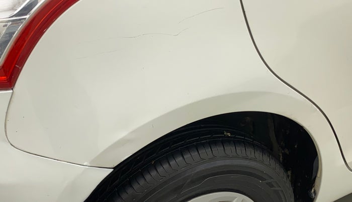 2015 Maruti Swift VXI, Petrol, Manual, 64,579 km, Right quarter panel - Minor scratches