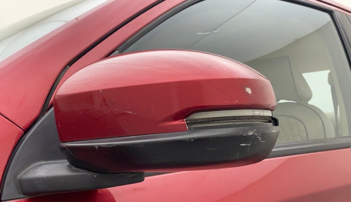 2019 Honda Amaze 1.2L I-VTEC S, Petrol, Manual, 17,270 km, Left rear-view mirror - Cover has minor damage