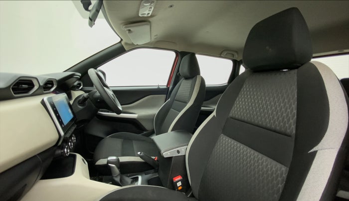 2022 Nissan MAGNITE XV TURBO CVT, Petrol, Automatic, 13,759 km, Right Side Front Door Cabin
