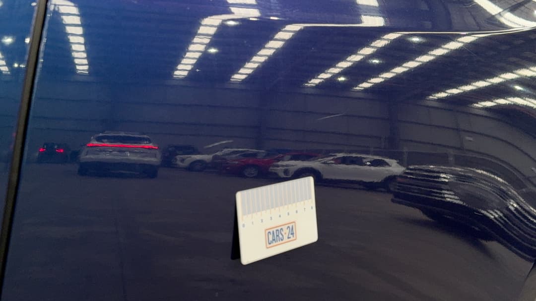 Doors Rear LHS Scratch