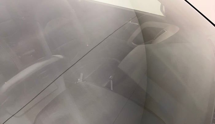 2019 Hyundai Creta SX (O) 1.6 PETROL, Petrol, Manual, 26,957 km, Front windshield - Minor spot on windshield