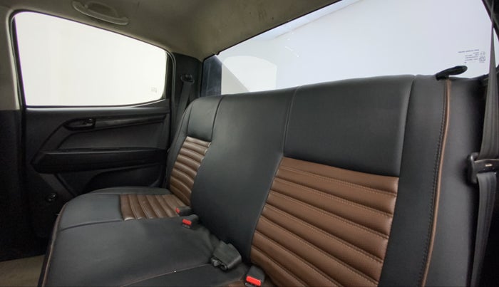 2017 ISUZU D-MAX S-CAB 2.5 TD, Diesel, Manual, 40,664 km, Right Side Rear Door Cabin