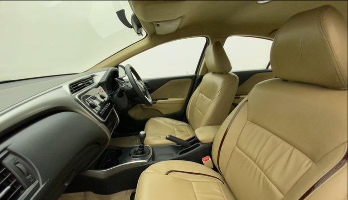 2014 Honda City 1.5L I-VTEC SV, Petrol, Manual, 1,00,943 km, Right Side Front Door Cabin