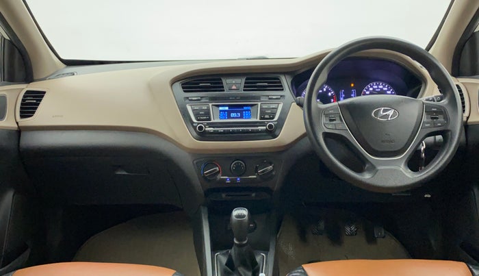 2016 Hyundai Elite i20 MAGNA 1.2, Petrol, Manual, 31,708 km, Dashboard