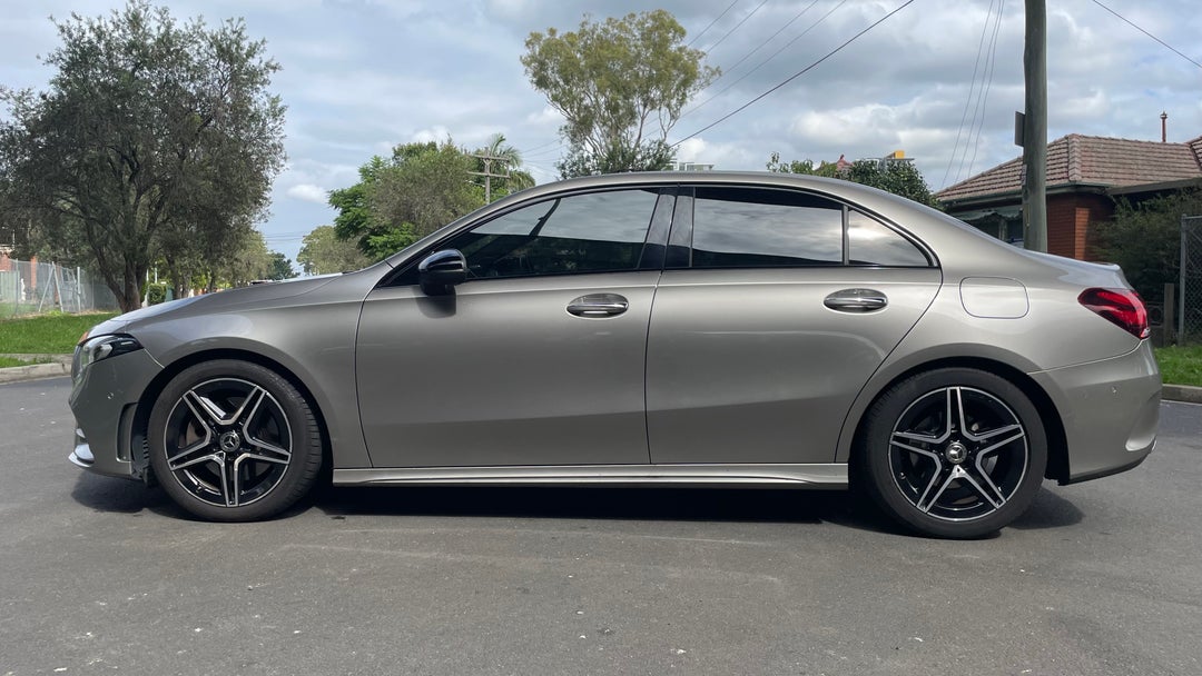 2020 Mercedes-benz A250 A250, Automatic, 47563 km, Left Side View