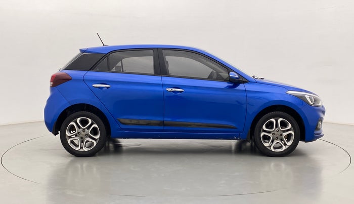 2018 Hyundai Elite i20 ASTA 1.2 (O), Petrol, Manual, 26,218 km, Right Side View
