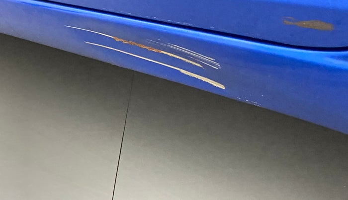 2018 Hyundai Elite i20 ASTA 1.2 (O), Petrol, Manual, 26,218 km, Left running board - Slight discoloration