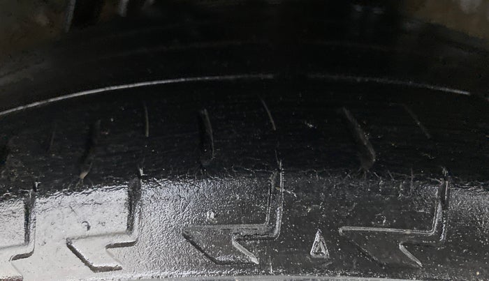 2018 Honda WR-V 1.5 i-DTEC VX MT, Diesel, Manual, 49,960 km, Left Rear Tyre Tread