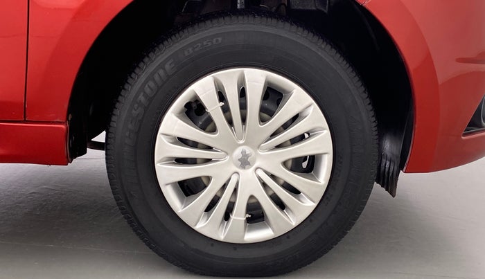 2019 Tata Tiago XM 1.2 REVOTRON, Petrol, Manual, 30,107 km, Right Front Wheel