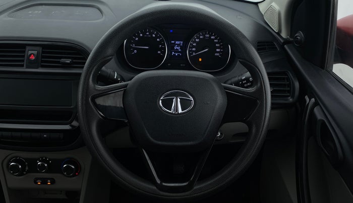 2019 Tata Tiago XM 1.2 REVOTRON, Petrol, Manual, 30,107 km, Steering Wheel Close Up
