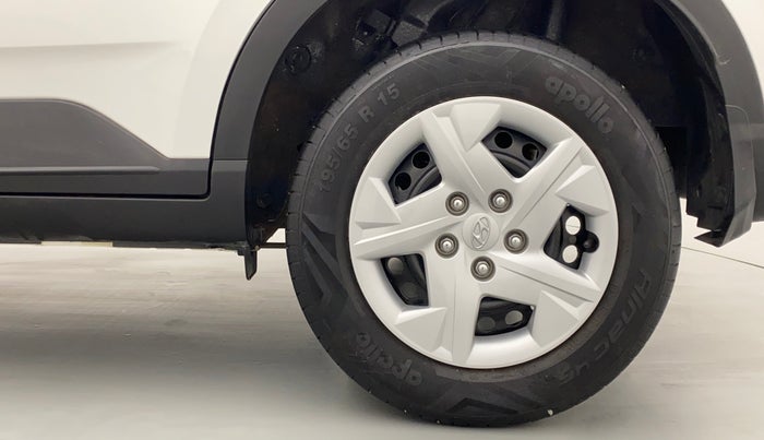2020 Hyundai VENUE S MT 1.2 KAPPA, Petrol, Manual, 10,045 km, Left Rear Wheel