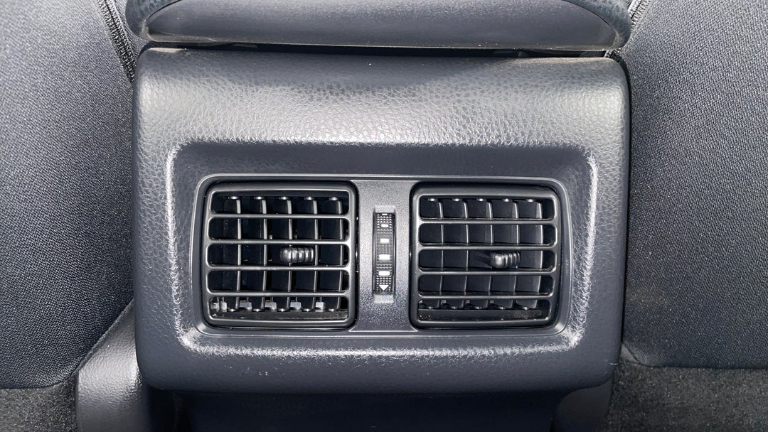 Rear A/C Vent