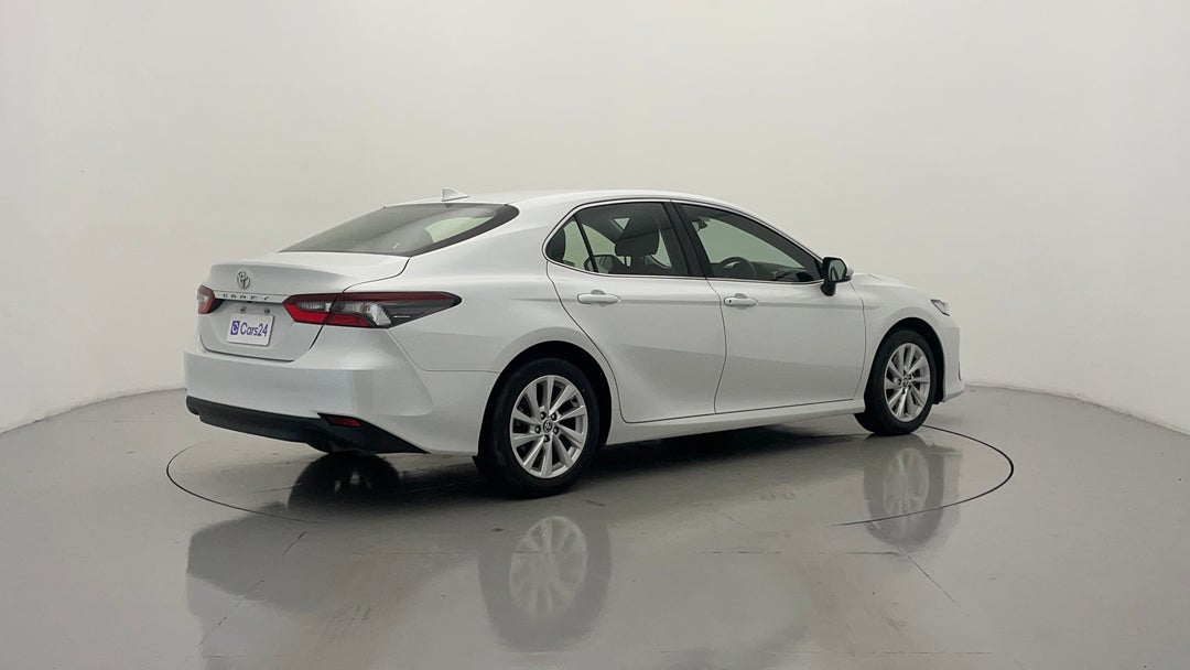 Right Back Diagonal (45- Degree) View