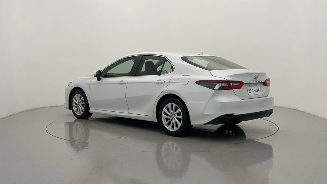 Left Back Diagonal (45- Degree) View