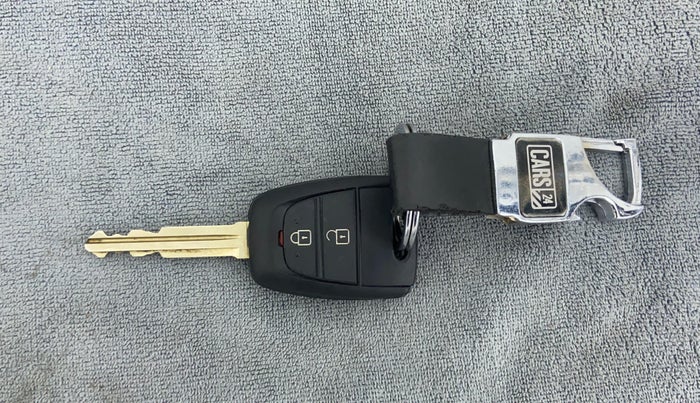 2015 Hyundai Grand i10 MAGNA 1.2 KAPPA VTVT, Petrol, Manual, 14,910 km, Key Close Up