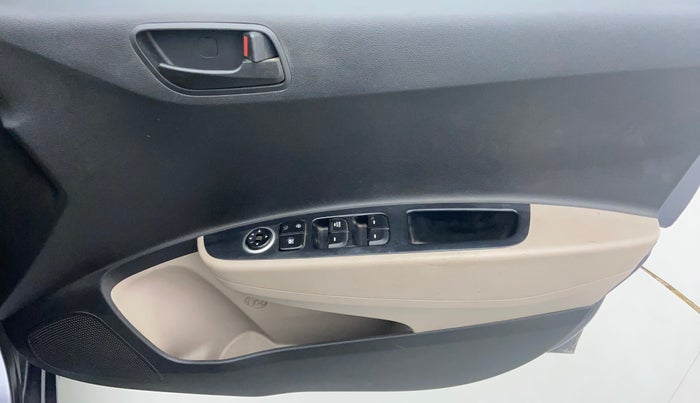 2015 Hyundai Grand i10 MAGNA 1.2 KAPPA VTVT, Petrol, Manual, 14,910 km, Driver Side Door Panels Control