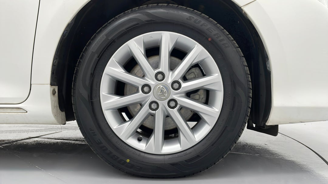 2014 Toyota Aurion At-x, Automatic, 62531 km, Right Front Wheel