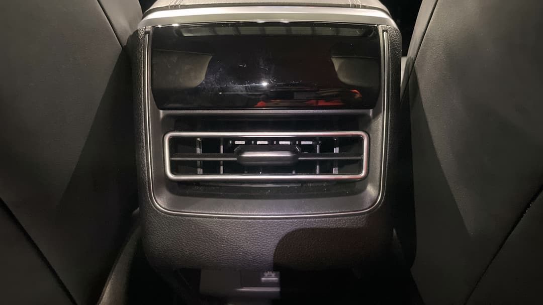 2025 Chery Tiggo 4 Ultimate, Automatic, 9755 km, Rear A/C Vent