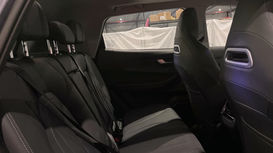 2025 Chery Tiggo 4 Ultimate, Automatic, 9755 km, Right Side Rear Door Cabin View