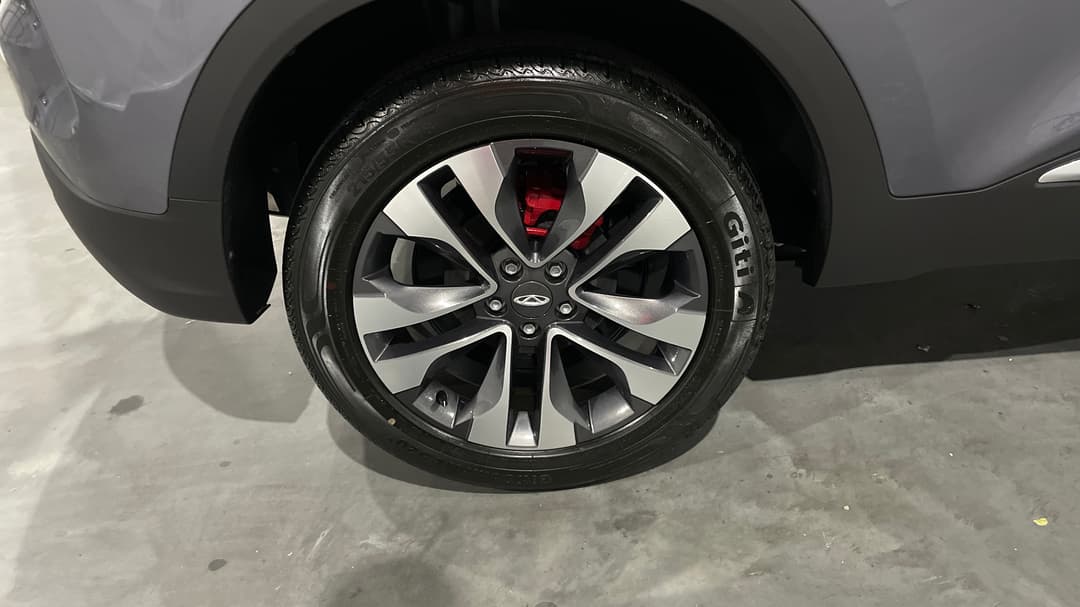 2025 Chery Tiggo 4 Ultimate, Automatic, 9755 km, Right Rear Wheel