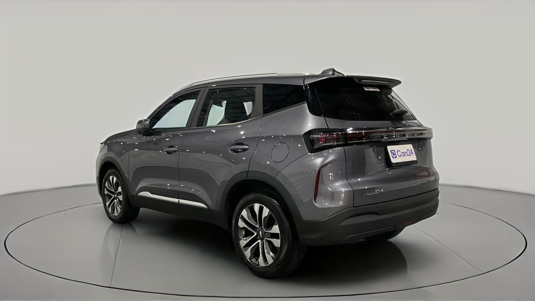2025 Chery Tiggo 4 Ultimate, Automatic, 9755 km, Left Back Diagonal (45- Degree) View