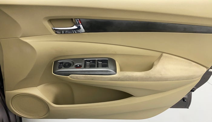 2012 Honda City V MT PETROL, Petrol, Manual, 26,621 km, Driver Side Door Panels Control