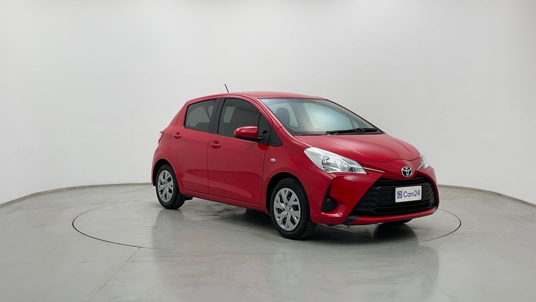 Right Front Diagonal (45- Degree) View