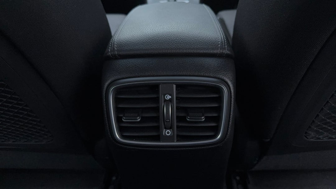 Rear A/C Vent