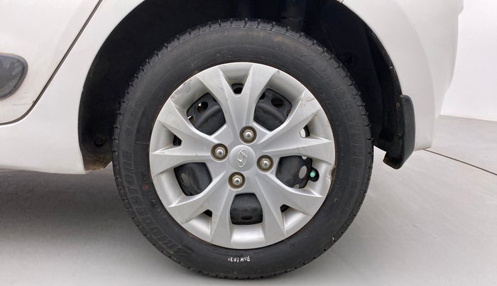 2015 Hyundai Grand i10 SPORTZ 1.2 KAPPA VTVT, Petrol, Manual, 61,079 km, Left Rear Wheel