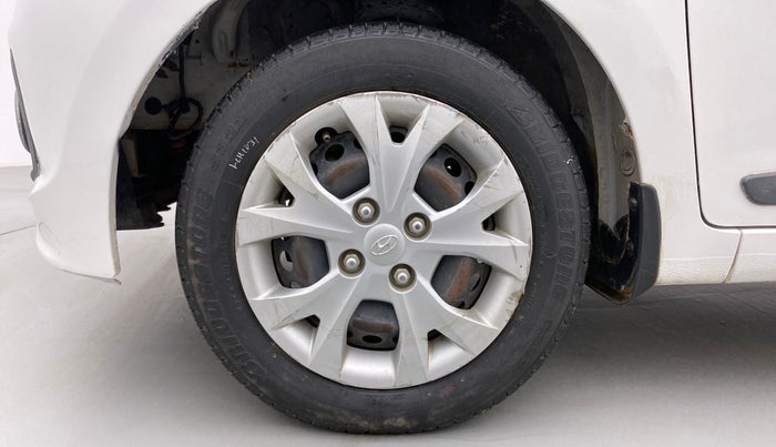 2015 Hyundai Grand i10 SPORTZ 1.2 KAPPA VTVT, Petrol, Manual, 61,079 km, Left Front Wheel