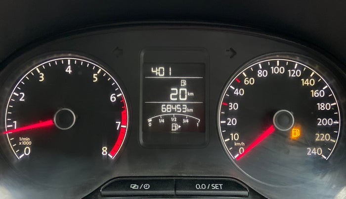 2015 Volkswagen Vento COMFORTLINE MT PETROL, Petrol, Manual, 68,487 km, Odometer Image