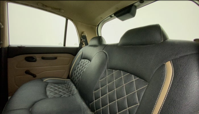 2010 Hyundai Santro Xing GL, Petrol, Manual, 23,502 km, Right Side Rear Door Cabin
