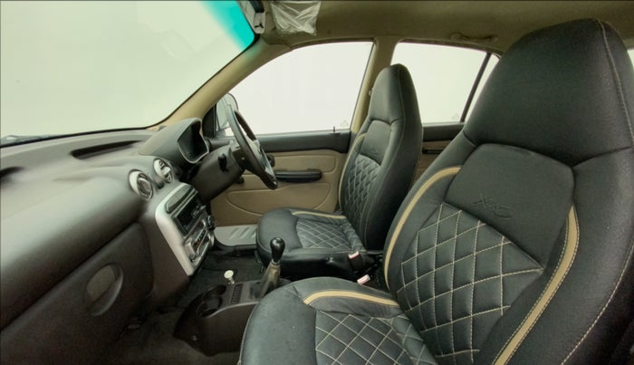 2010 Hyundai Santro Xing GL, Petrol, Manual, 23,502 km, Right Side Front Door Cabin
