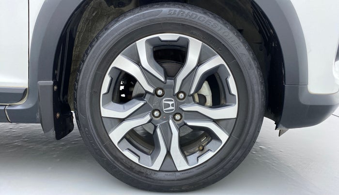 2018 Honda WR-V 1.2 i-VTEC VX MT, Petrol, Manual, 25,837 km, Right Front Wheel