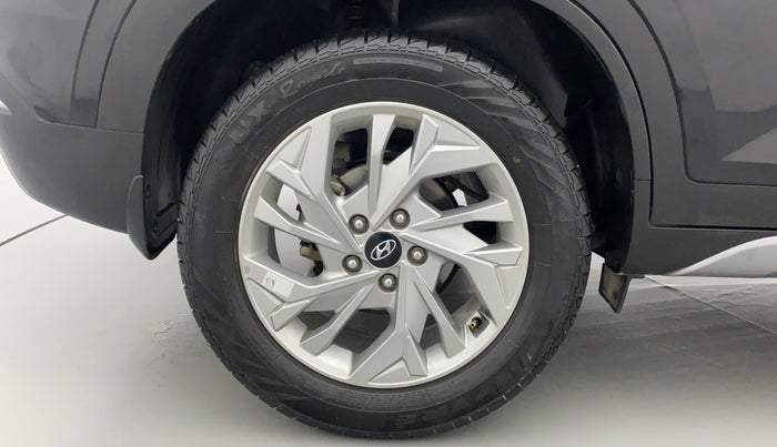 2022 Hyundai Creta SX 1.5 PETROL, Petrol, Manual, 20,864 km, Right Rear Wheel