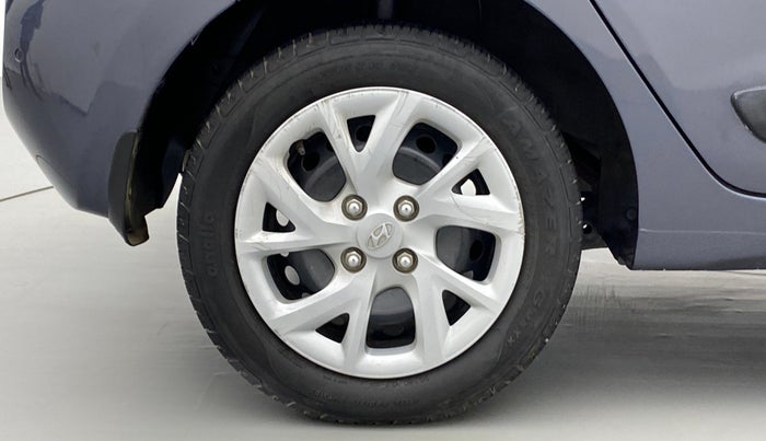 2019 Hyundai Grand i10 SPORTZ 1.2 KAPPA VTVT, Petrol, Manual, 26,844 km, Right Rear Wheel