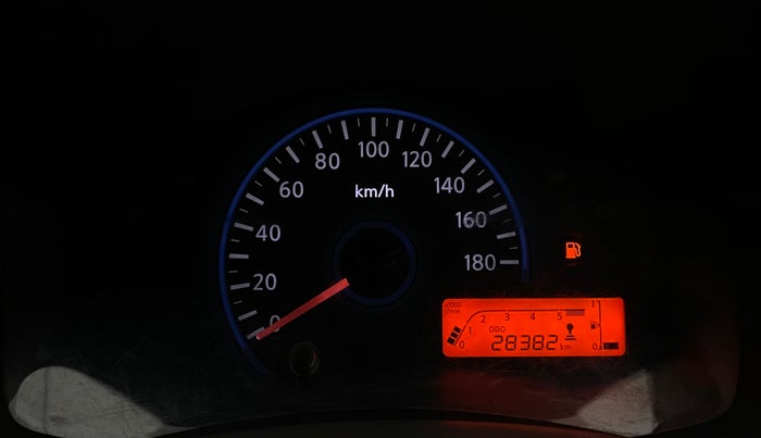 2016 Datsun Redi Go T, CNG, Manual, 28,434 km, Odometer Image