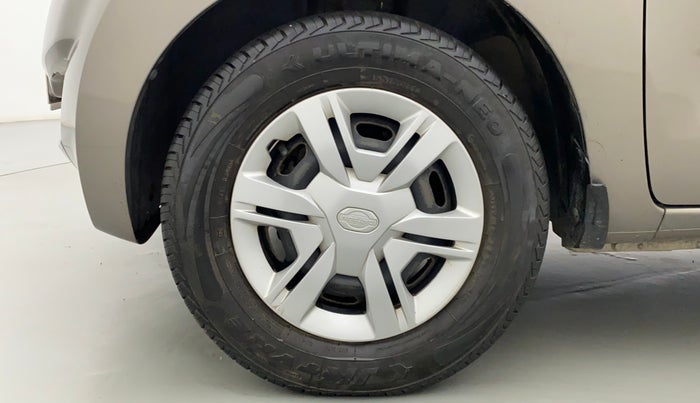 2016 Datsun Redi Go T, CNG, Manual, 28,434 km, Left Front Wheel
