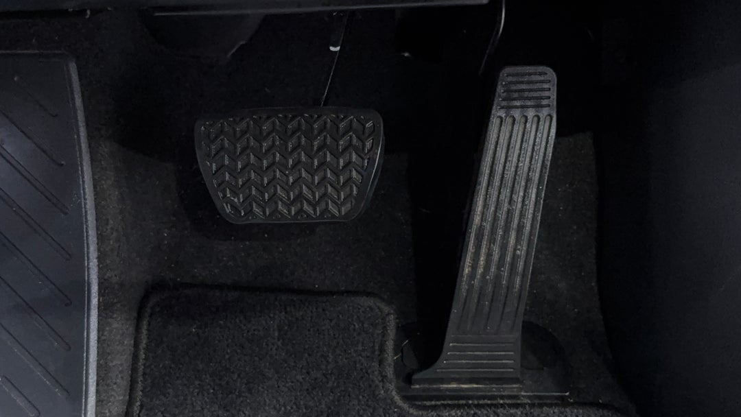 Pedals and Footmat
