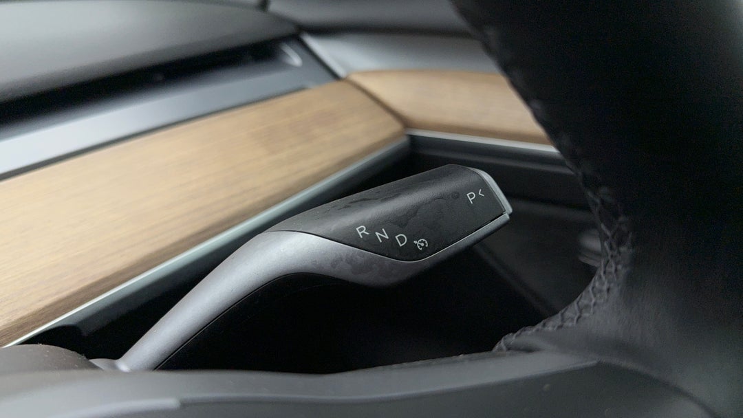 2022 Tesla Model 3 Rear-wheel Drive, Automatic, 47097 km, Gear Lever 