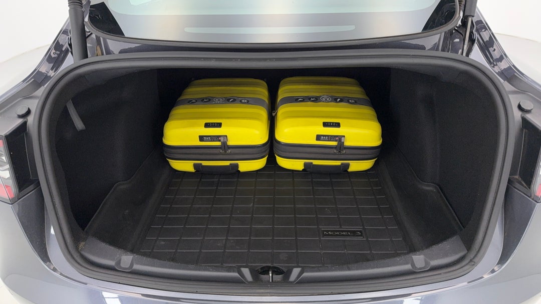 2022 Tesla Model 3 Rear-wheel Drive, Automatic, 47097 km, Boot Inside View with Luggage