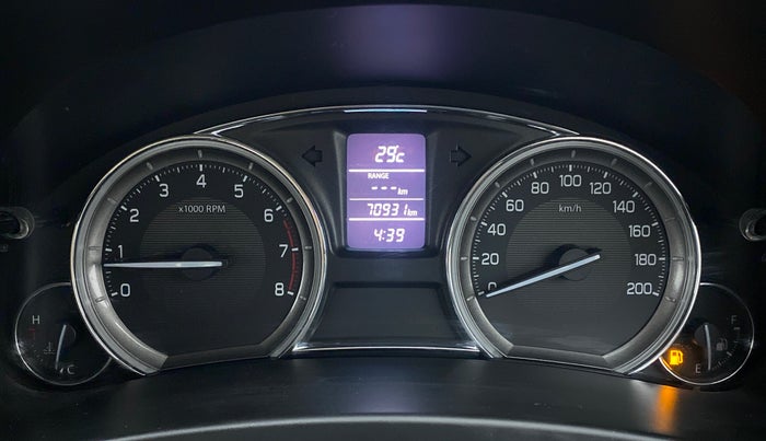 2017 Maruti Ciaz ALPHA 1.4 VVT, Petrol, Manual, 71,000 km, Odometer Image