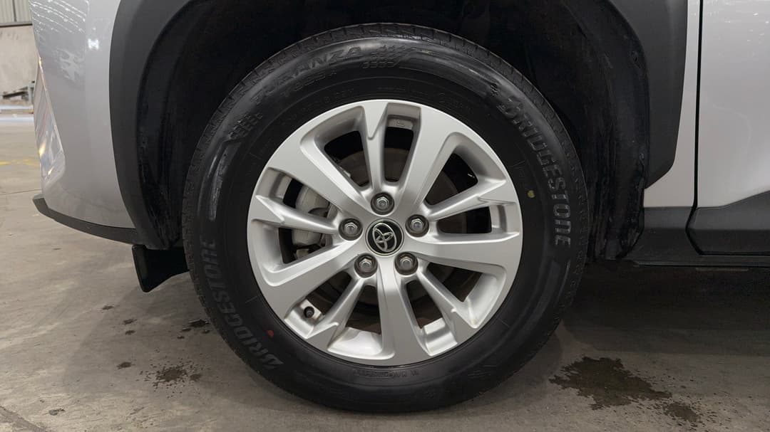 2023 Toyota Yaris Cross Gx, Automatic, 53993 km, Left Front Wheel