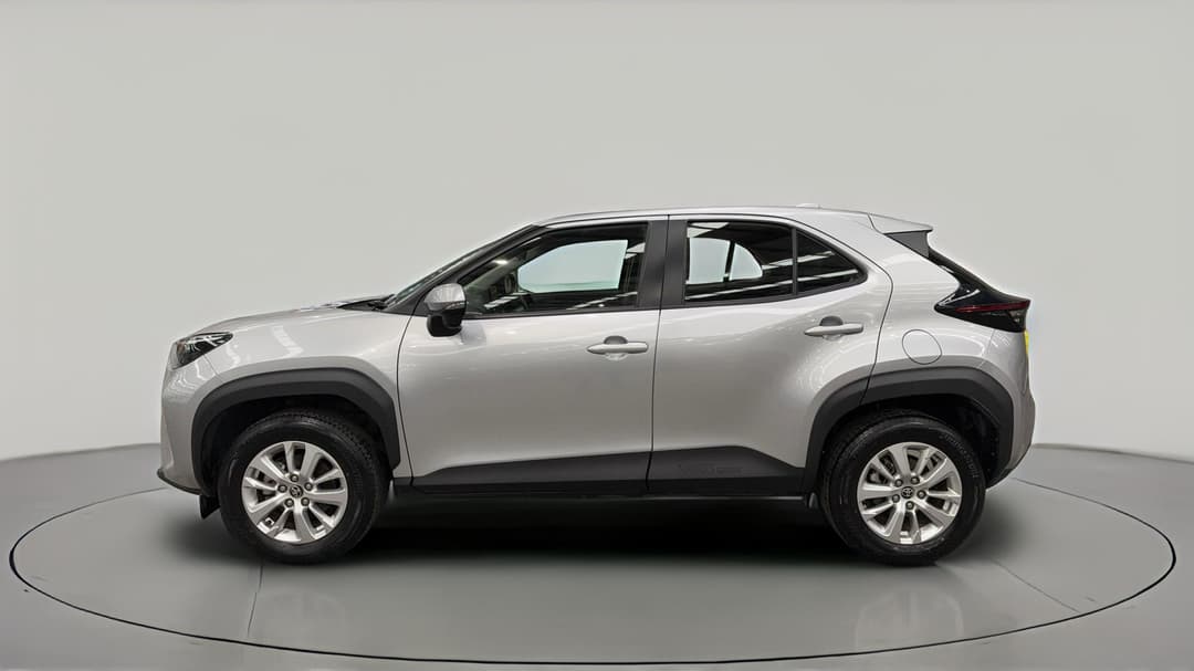2023 Toyota Yaris Cross Gx, Automatic, 53993 km, Left Side View